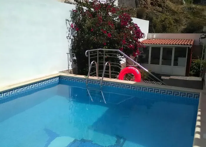 Guest house Casa Buganvilla 3*