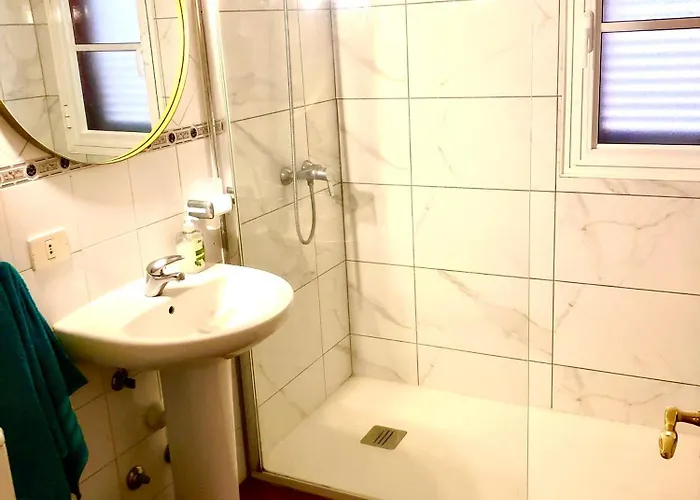 Casa Buganvilla Konukevi